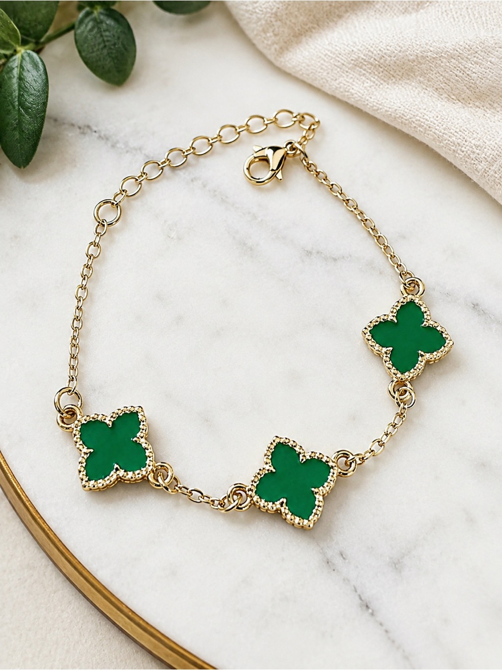 Gold Chain Bracelet with Green Clover Motifs